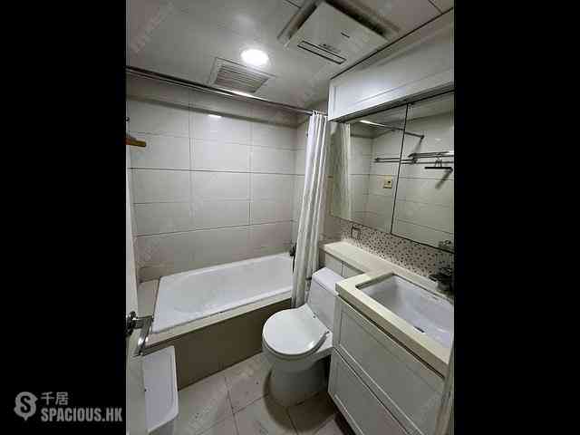 Tung Chung - Coastal Skyline Phase 1 Block 2 08