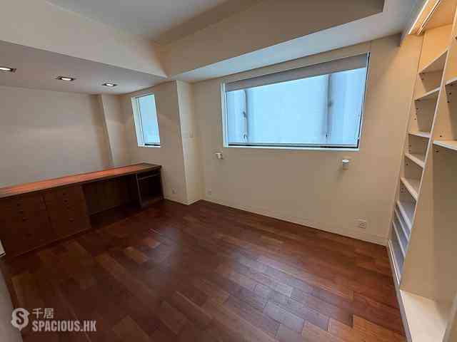 Poho - 32, Tung Street 18