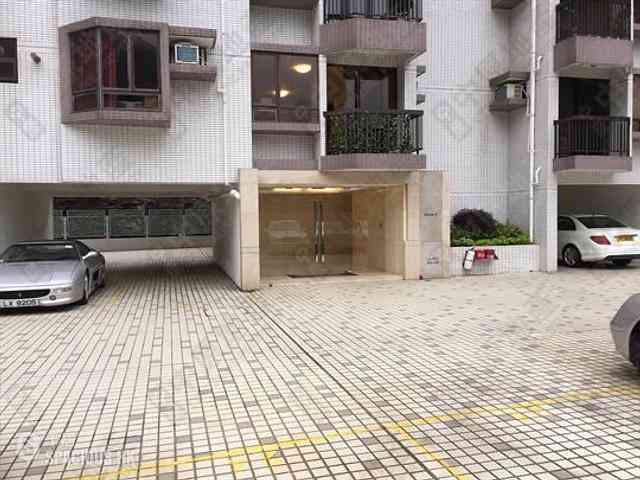 Repulse Bay - South Bay Garden Block C 03