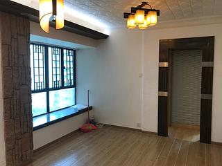 Tseung Kwan O - Finery Park Block 2 02