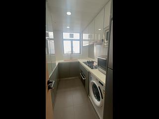 Sai Ying Pun - Island Crest Block 2 05