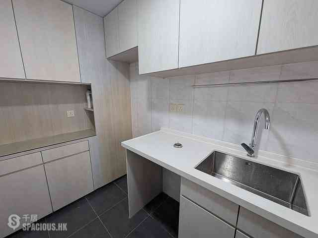North Point - Luen Wo Apartments 05