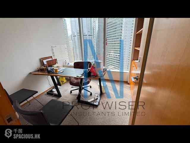 Admiralty - Lippo Centre - Tower 1 02