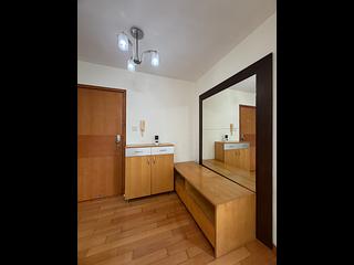 Tung Chung - Seaview Crescent Block 5 02