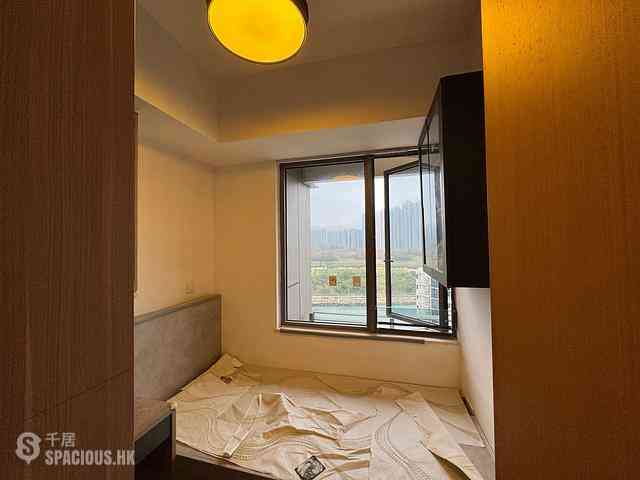 Tseung Kwan O - The Papillons Block 3 05