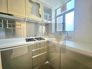 Sai Ying Pun - Island Crest 05