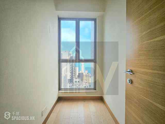 Sai Ying Pun - Island Crest 07