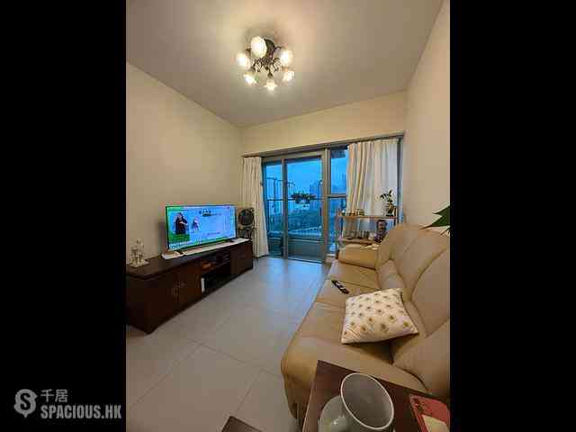Tung Chung - Coastal Skyline Phase 1 Block 3 04