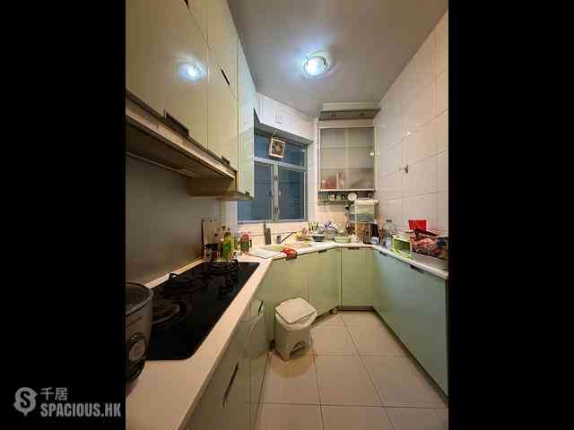 Tung Chung - Coastal Skyline Phase 1 Block 3 05