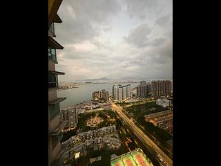 Tung Chung - Coastal Skyline Phase 1 Block 3 02