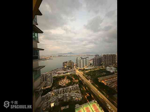 Tung Chung - Coastal Skyline Phase 1 Block 3 02