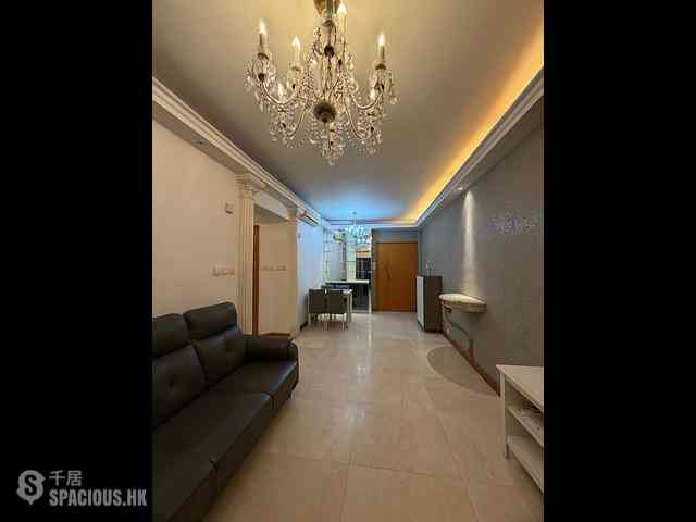 Tung Chung - Coastal Skyline Phase 1 Block 3 03
