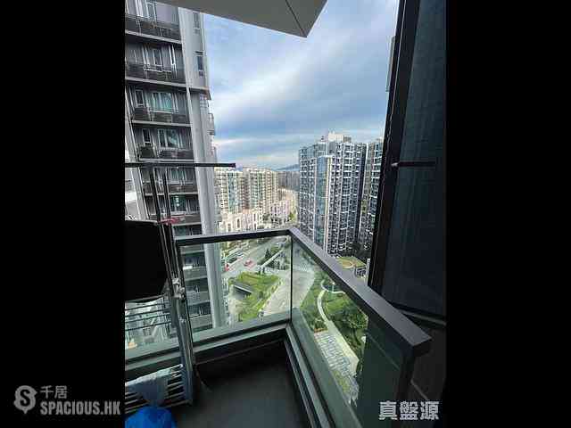 Pak Shek Kok - St Martin Phase 1 Tower 2 02