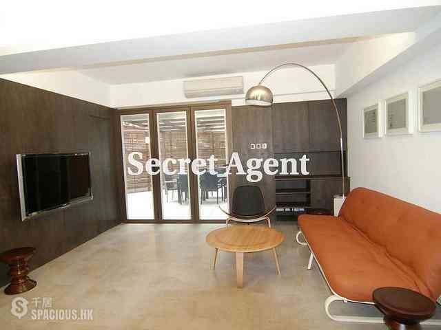 Sai Ying Pun - Golden Phoenix Court 04
