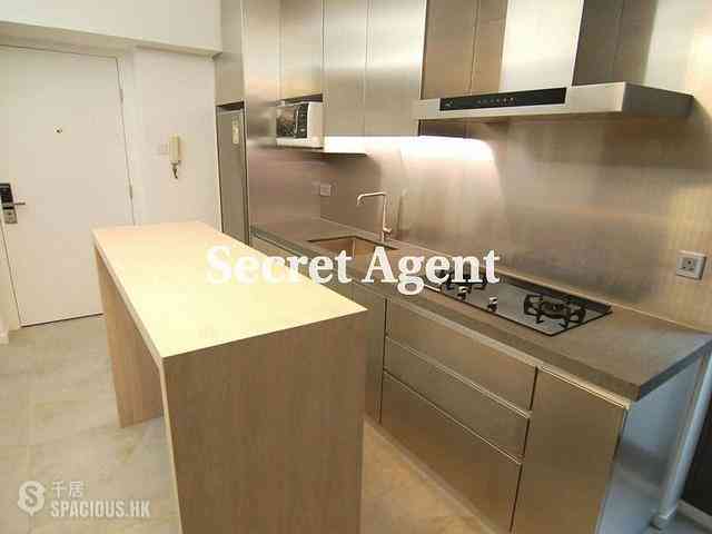 Sai Ying Pun - Golden Phoenix Court 06