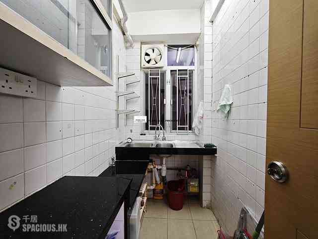 Wan Chai - Gold Harbour Mansion 02