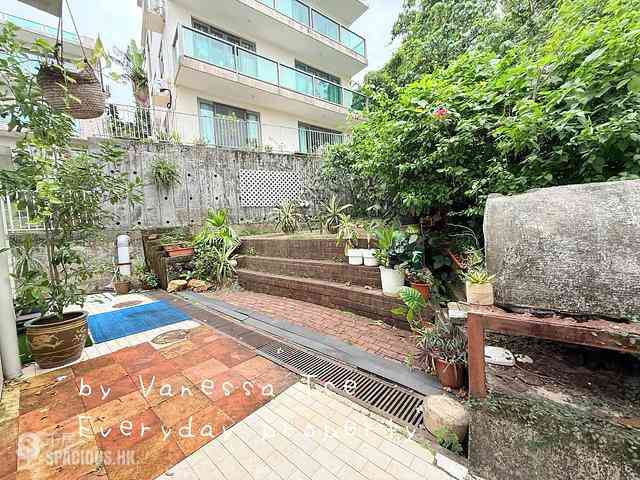 Clear Water Bay - Tai Hang Hau 10