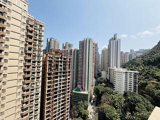 Mid Levels West - 39, Conduit Road 03