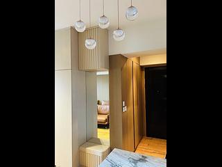 Mid Levels Central - Gramercy 03