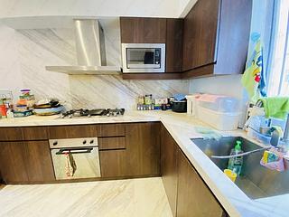 Sai Ying Pun - Ka Fu Building 05