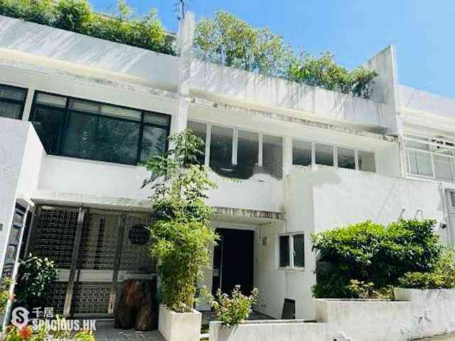 Pok Fu Lam - 6-10 Mount Davis Road 01
