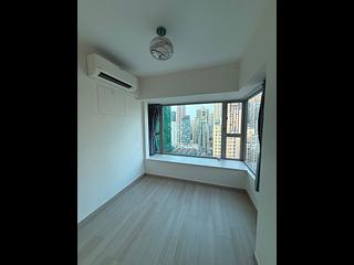 Sai Ying Pun - Centre Place 04
