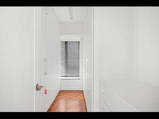 Mid Levels Central - The Harbourview 08
