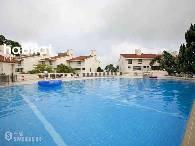 The Peak - Strawberry Hill 14