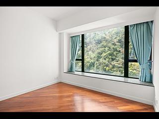 Mid Levels Central - The Harbourview 12