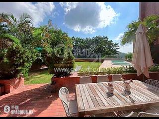 Repulse Bay - The Somerset 13