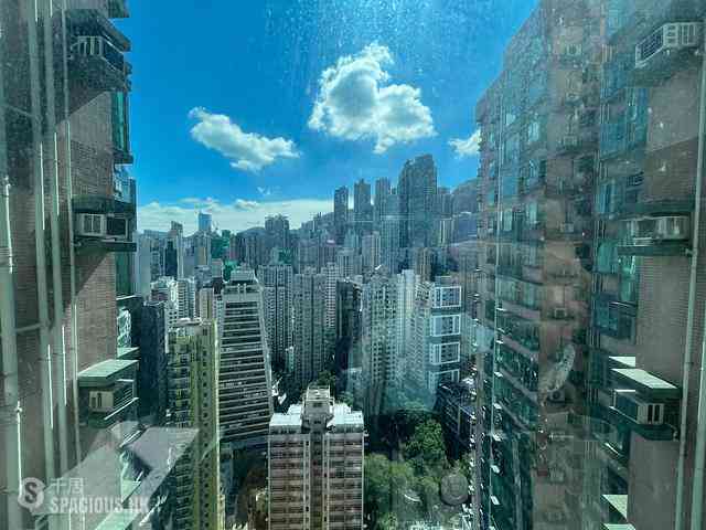 Sheung Wan - Queen's Terrace 01