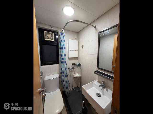 Wan Chai - 112, Johnston Road 06
