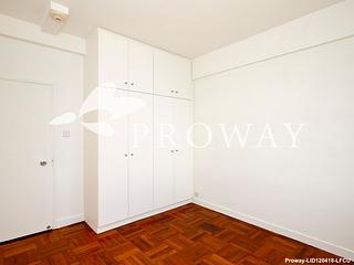 Repulse Bay - Repulse Bay Apartments Block A 06