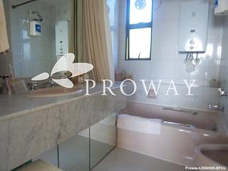 Repulse Bay - The Brentwood 06