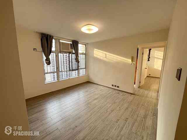 Tai Koo Shing - Tai Koo Shing Sing Fai Terrace Hoi Sing Mansion 04