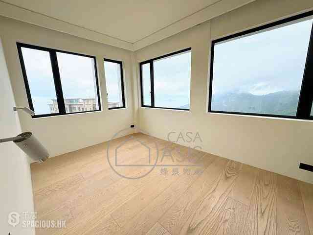 The Peak - Kellett Heights 04