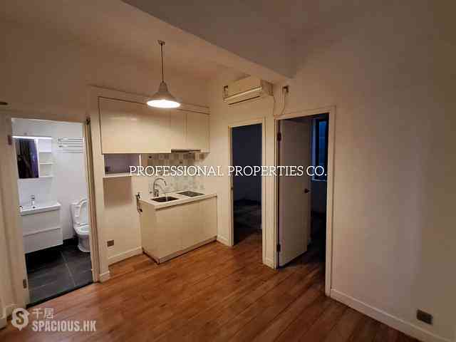Soho - 29-31, Bridges Street 01