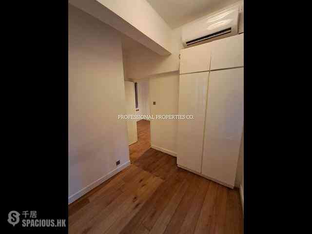 Soho - 29-31, Bridges Street 05