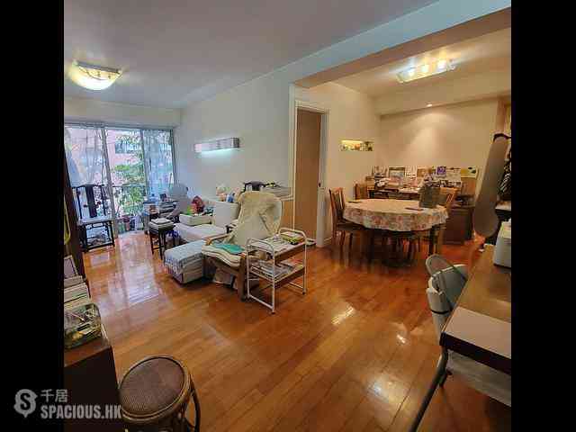 Wan Chai - Phoenix Court Block 5 03