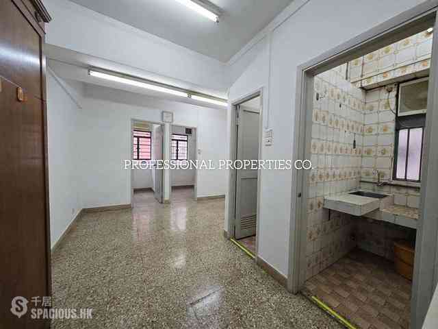 Wan Chai - Everwin Mansion 01