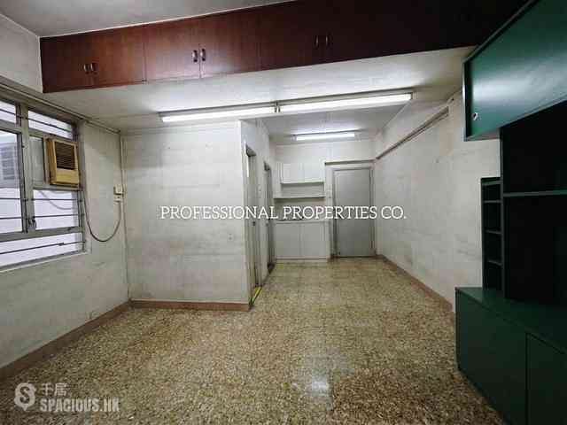 Wan Chai - Everwin Mansion 02