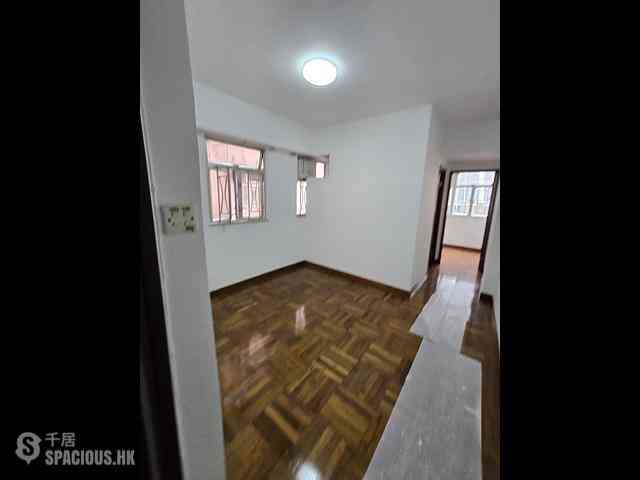 Wan Chai - Chung Nam Mansion 01