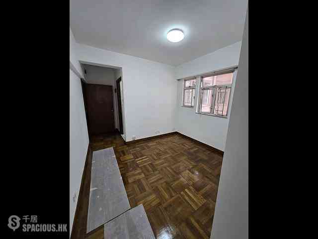 Wan Chai - Chung Nam Mansion 03