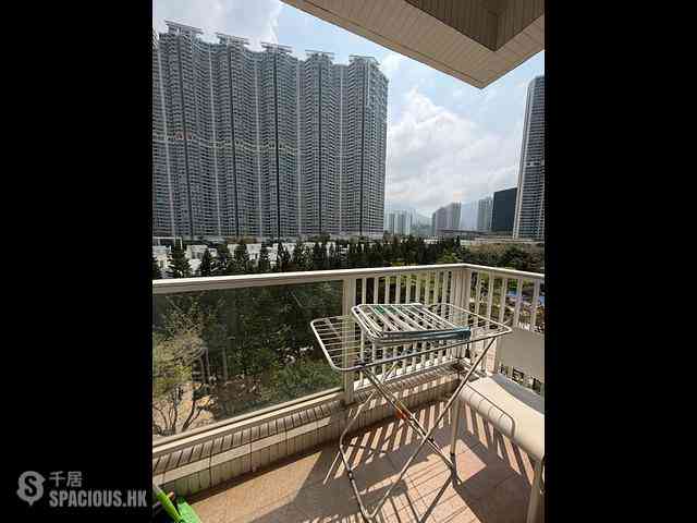 Tung Chung - Coastal Skyline Phase 4 Le Bleu Deux Block 7 03