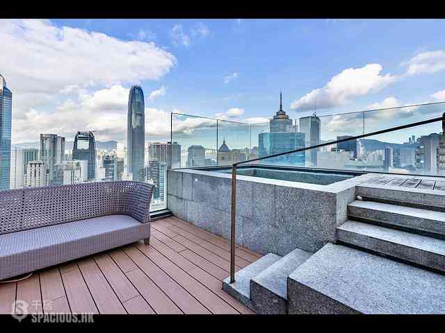 Mid Levels Central - Gramercy 02