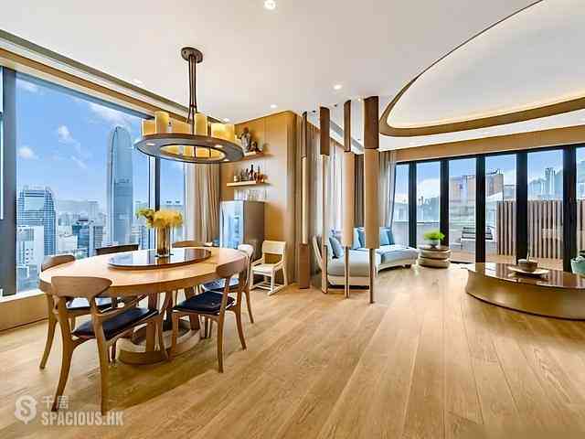 Mid Levels Central - Gramercy 08