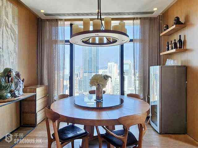 Mid Levels Central - Gramercy 12