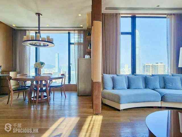 Mid Levels Central - Gramercy 13