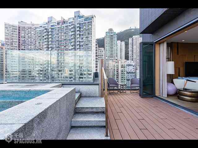 Mid Levels Central - Gramercy 15