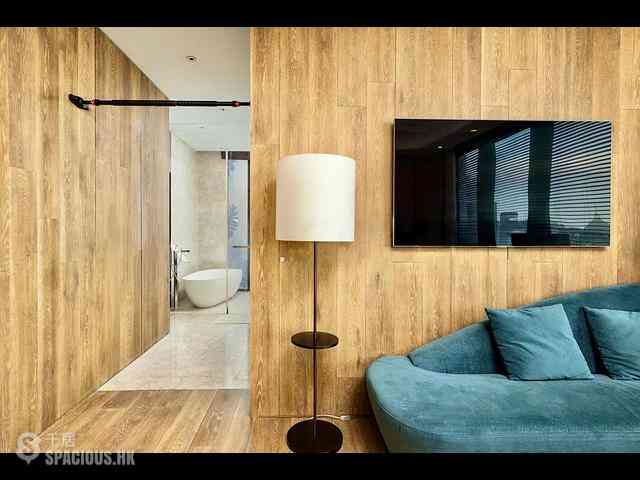 Mid Levels Central - Gramercy 25